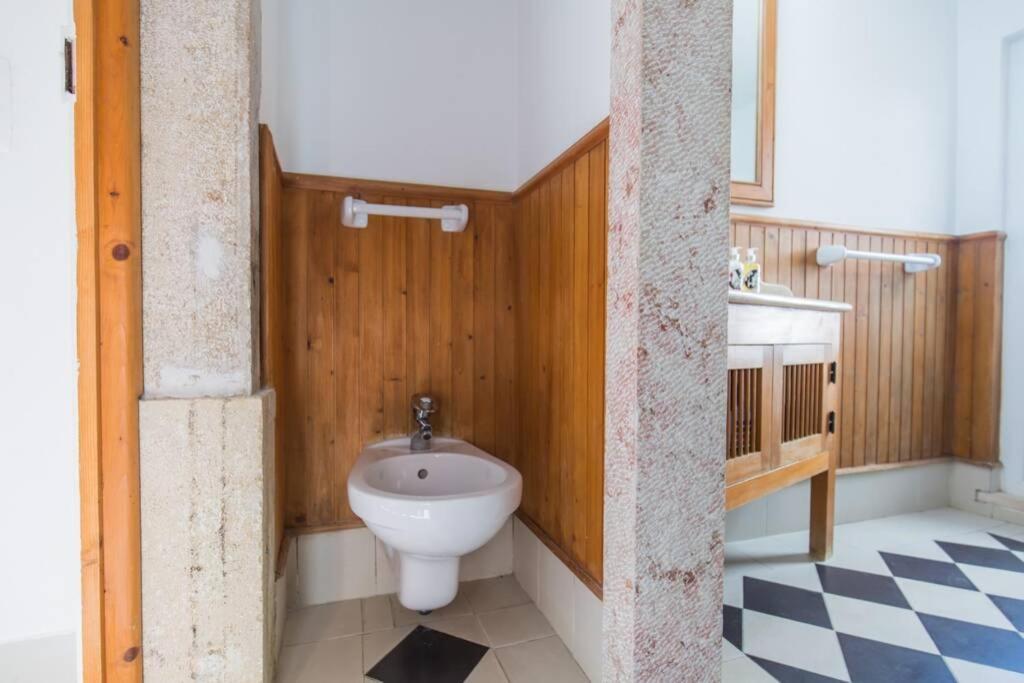 135 B - Alfama Renovated Charming Historic Flat Near Baixa Apartment Lissabon