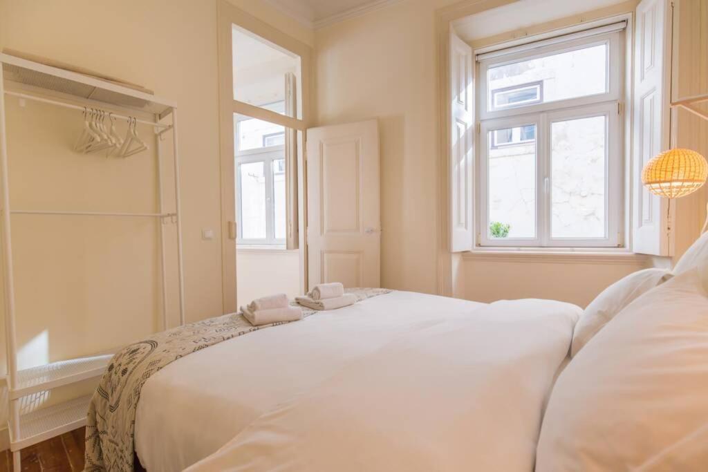 135 B - Alfama Renovated Charming Historic Flat Near Baixa Apartment Lissabon
